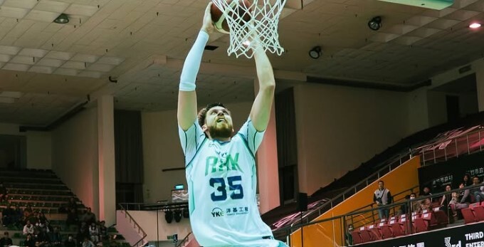 Українці за кордоном: Ковальов набрав 22 очка в матчі чемпіонату Тайваня